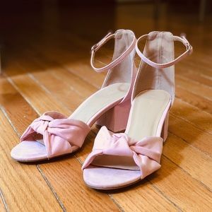 Wild Diva Pink Bowtie Heels